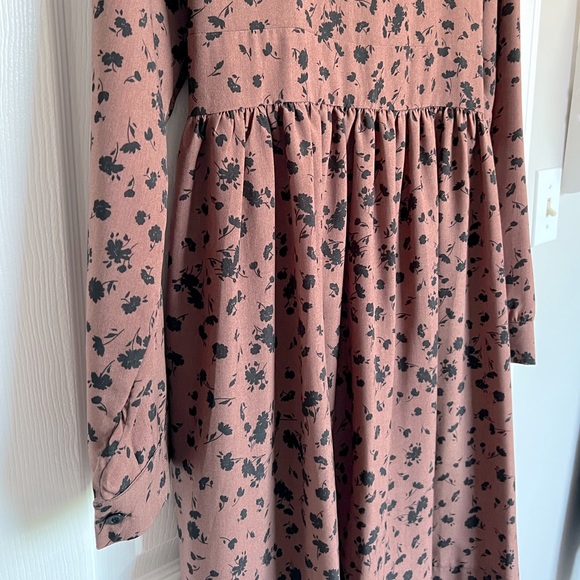OAK + FORT | Brown & Black Floral Dress - Picture 5 of 11